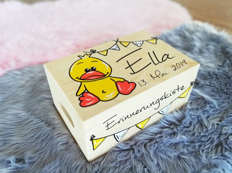 Erinnerungskiste Baby, Erinnerungsbox, Spielzeugkiste, Spielebox, Holzkiste mit Namen, individuell, personalisierbar, Taufgeschenk Bild 4