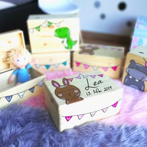 Erinnerungskiste Baby, Erinnerungsbox, Spielzeugkiste, Spielebox, Holzkiste mit Namen, individuell, personalisierbar, Taufgeschenk Bild 8