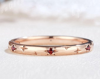 Minimalist Garnet Wedding Band Celestial Engraved Starburst Ring Rose Gold Garnet Birthstone Ring Ruby Eternity Band Spinner Rings for Women