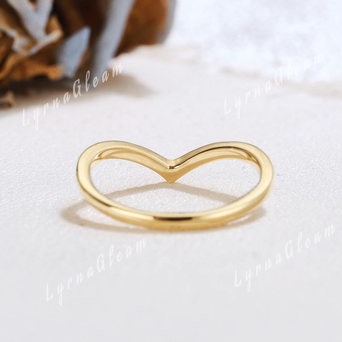 Sunburst Alexandrite Wedding Band Yellow Gold Sun Engraved Stacking ...
