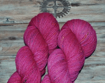 Drachenfrucht 100g Handgefärbte Sockenwolle 4fach Tweed Stricken Häkeln Weben Socken Schal Tuch