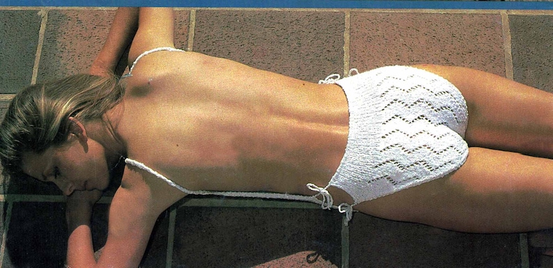 Digital Women/'s Swimsuit Knitting Pattern One Piece Backless to Knit /& Crochet Swimwear Beach Wear Vintage PDF Download file