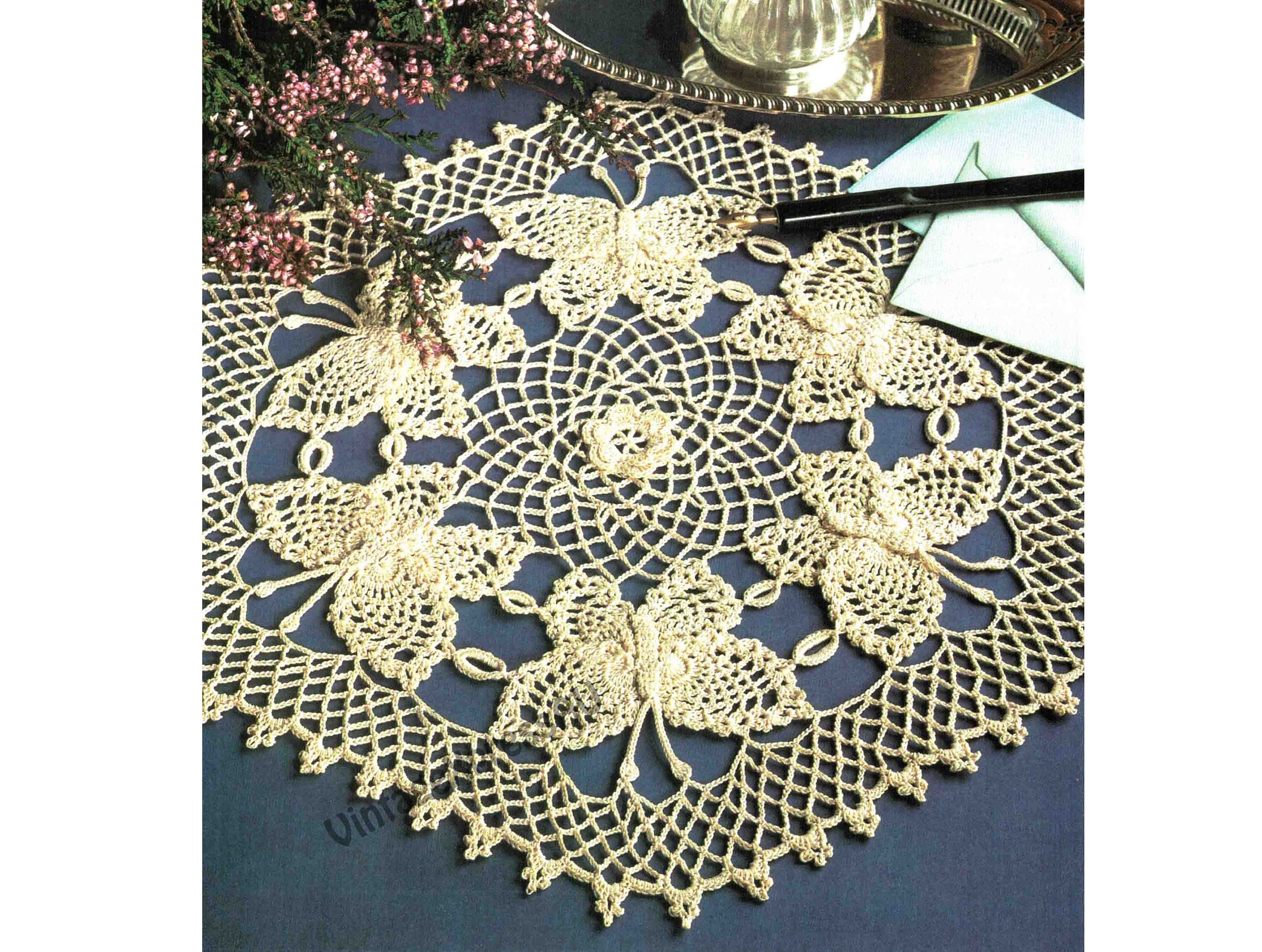 Butterfly doily filet crochet pattern in ENGLISH Acrobatics 33cm diameter Butterflies Vintage 1990 PDF digital download in ENGLISH