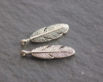 20x Acryl Anhänger Charm Blatt Blätter Baum antik Schmuck DIY Basteln 20x11mm