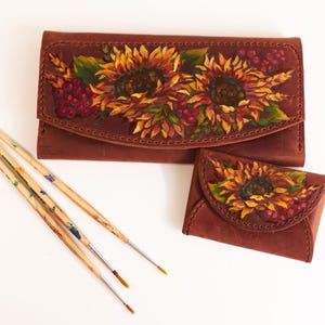 Juego de billetera de cuero marrón, tarjetero pintado a mano, billetera larga personalizada, billetera vintage con flores, billetera grande, regalo único para mujer