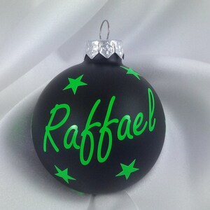 Weihnachtskugel neon