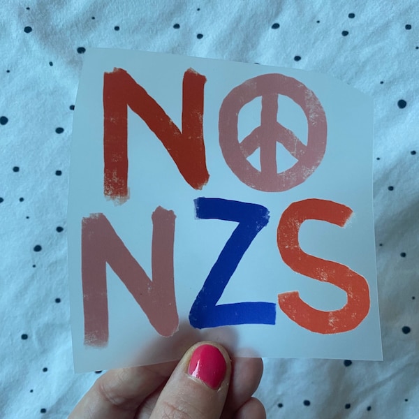 Bügelbild „No Nzs“  bunt  klein Lillemo