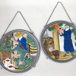 Round glass pictures metal frame stained glass lead glass picture wine cellar grapevines wine barrel wine
