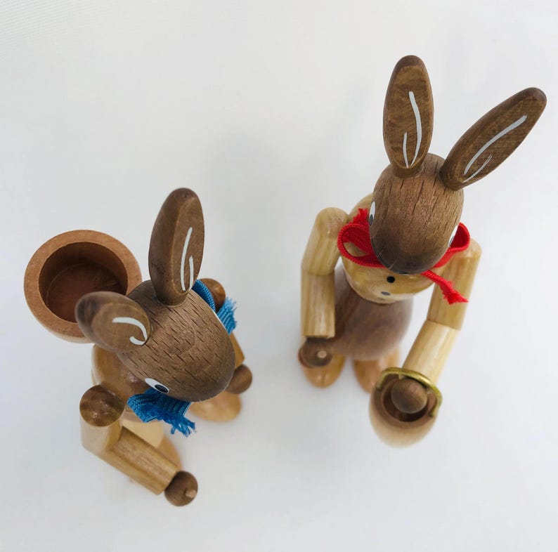 Easter Bunny Couple Original Erzgebirge in Original Packaging Wooden