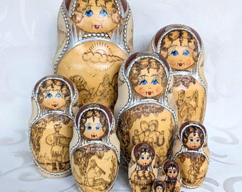 Large Matryoshka Doll, 10-piece set | Russian wooden doll with pyrography | Vintage folk art | Collector's item | 24 cm