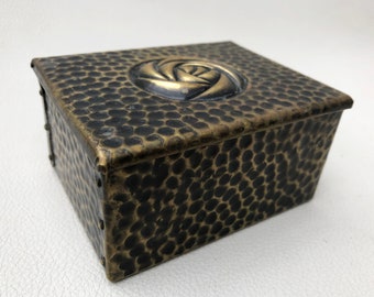 Metal box Metal box with wooden interior Cigarette box Cigar box Jewelry box