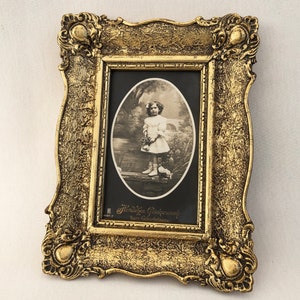 Handgefertigter Bilderrahmen rechteckiger Holzrahmen mit Resinauflage Vintagekarte Fotopostkarte Geburtstagskarte Geburtstagsgeschenk