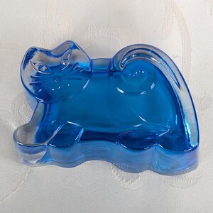 Blaue glasschalen