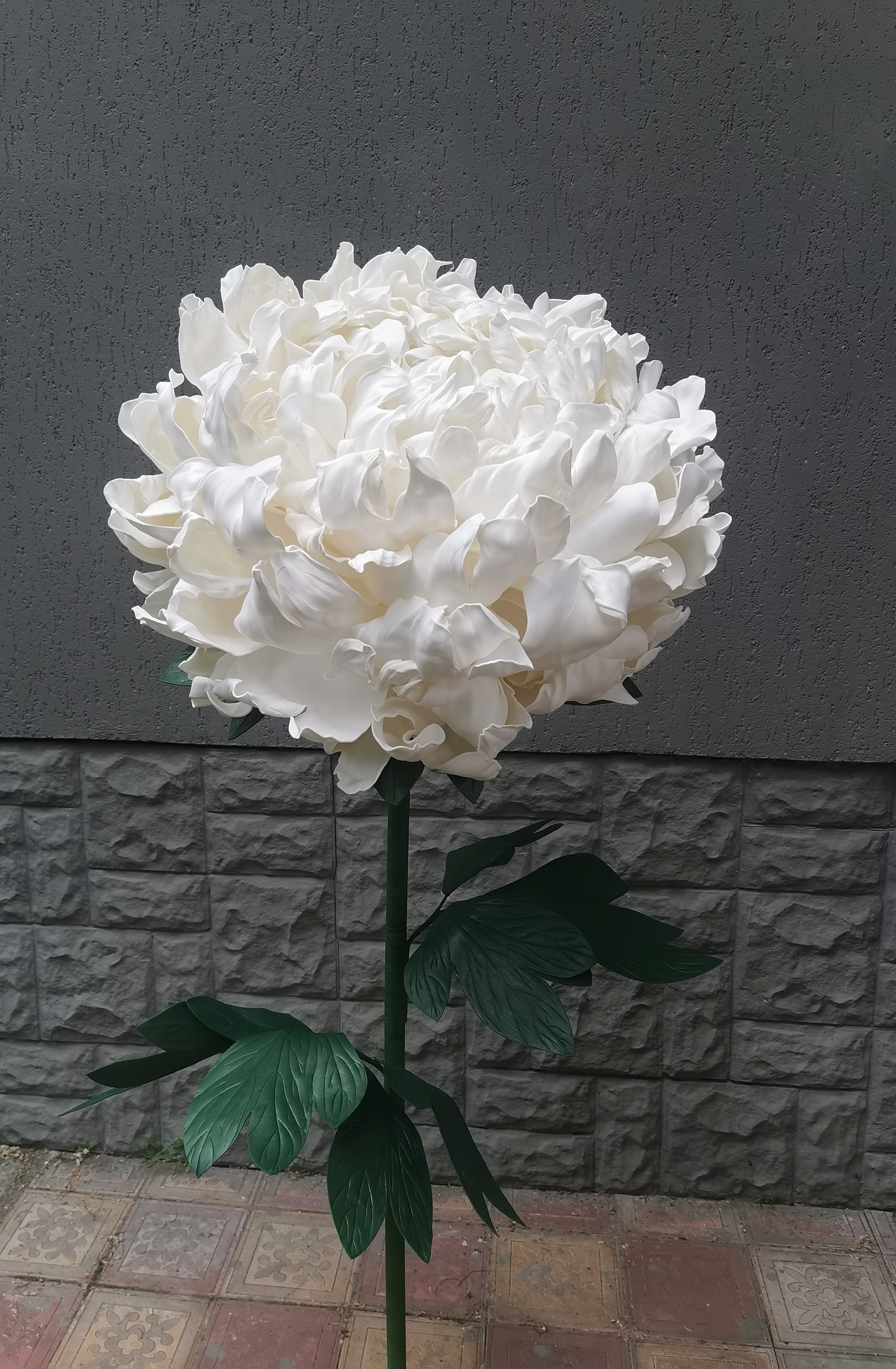 Giant White Selfstanding Flower. Extra Large Artificial Flowers on