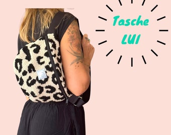 Leo plush bum bag/ XL Leo bum bag / Leo hip bag made of plush