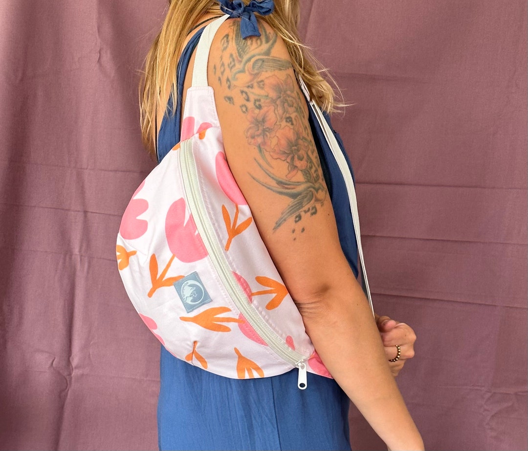 Fanny Pack / Hip Bag / Fanny Pack XL / Large Fanny Pack / Crossbody Bag