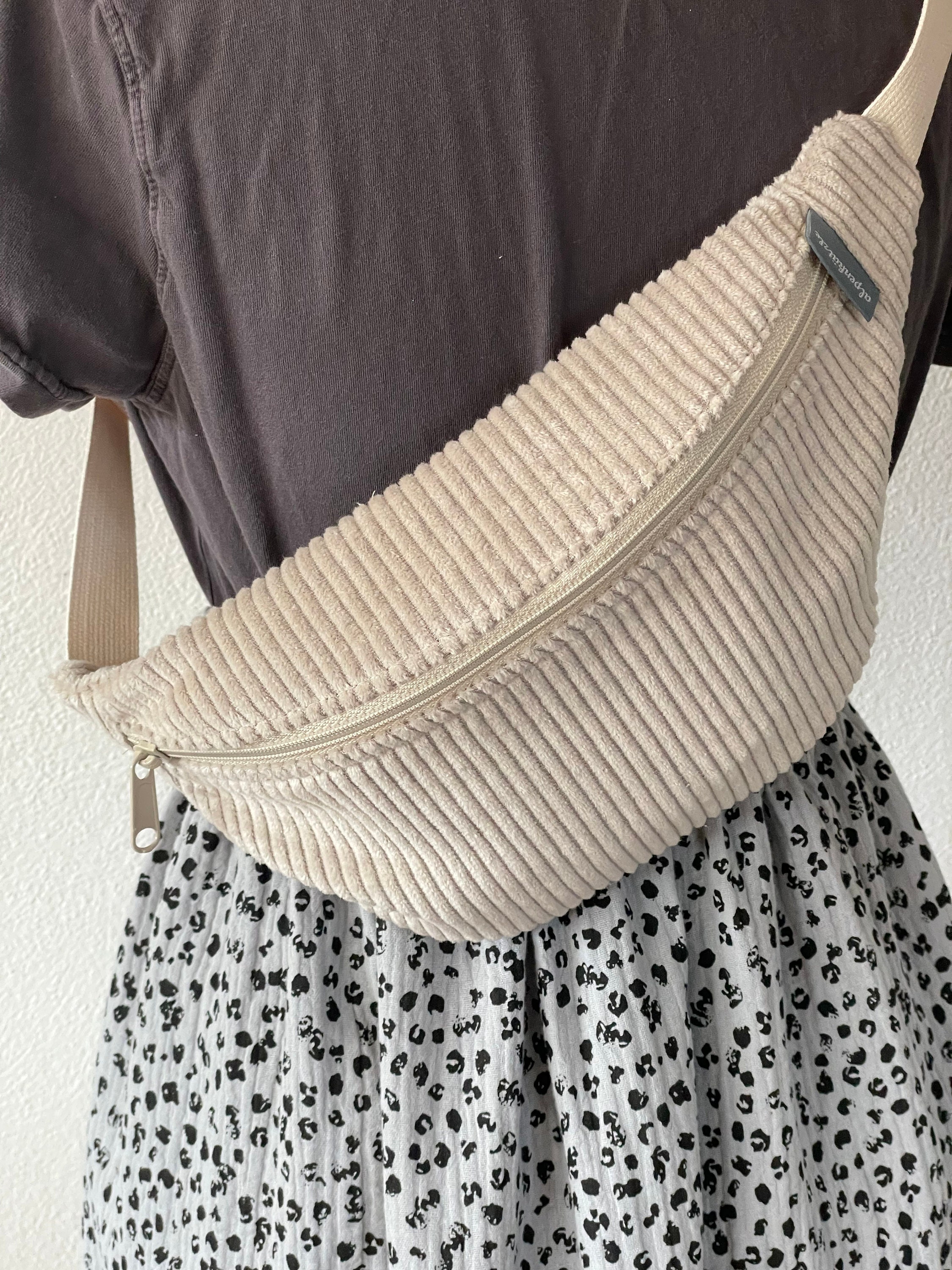 HOOLRZI Borsa a Tracolla Marsupio alla Moda in Velluto a Coste per Donna Borse a Marsupio Eleganti e comode per Gite Casual
