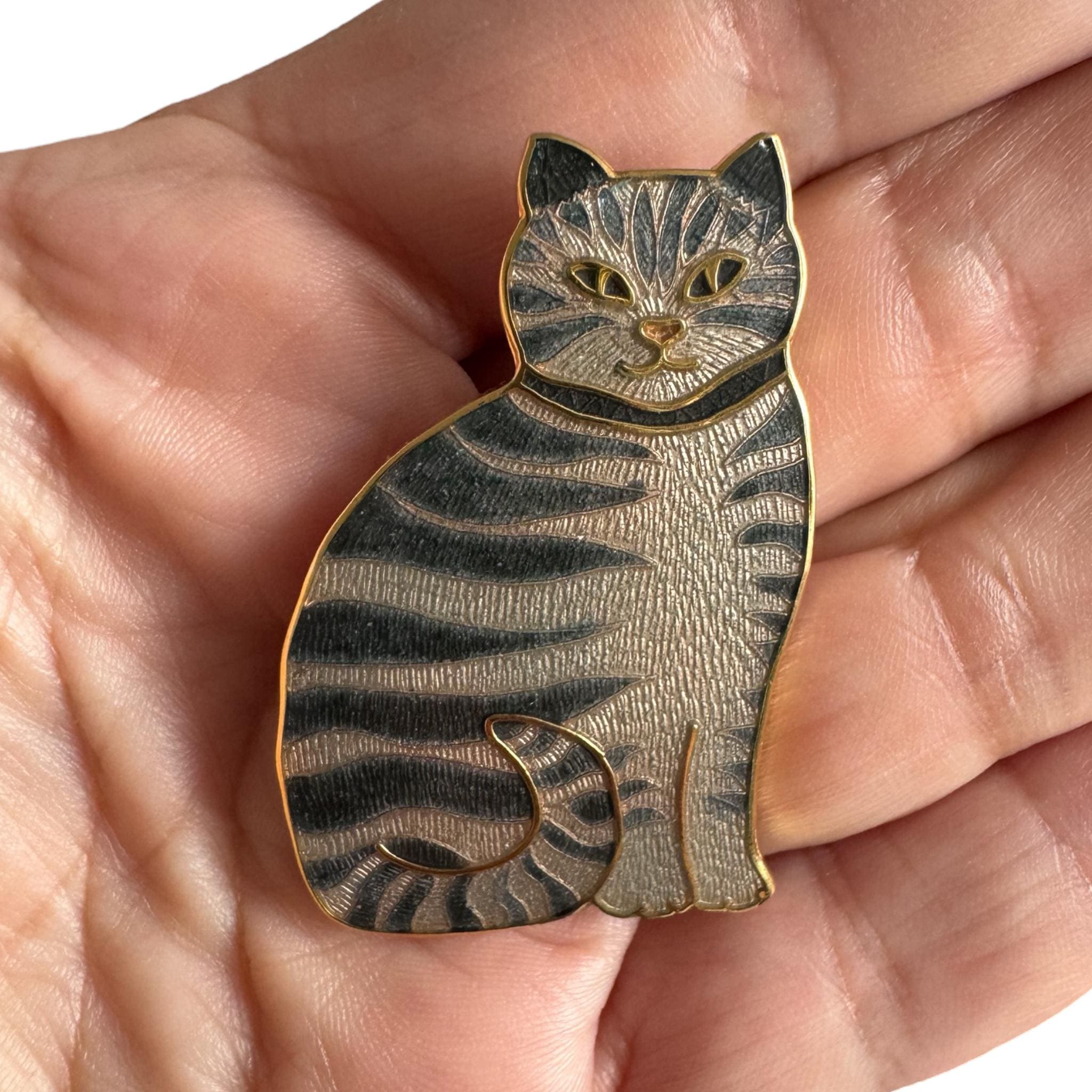 アンティーク猫のブローチ - Etsy 日本