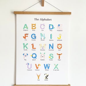 Tier Alphabet Poster, Tier Alphabet Druck, ABC Poster, magnetische Posterleiste aus Holz, Tier Kunstdruck, magnetische Holzkunst Aufhänger