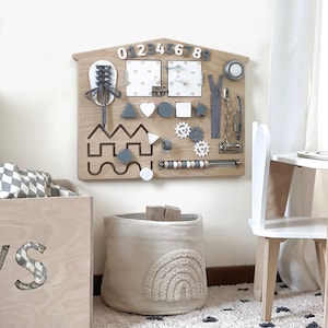 Tableau Occupé personnalisé pour tout-petit, Tableau d'activités, Tableau sensoriel en bois, Tableau de développement, cadeau pour tout-petits, Tableau Montessori, Cadeau de 1er anniversaire
