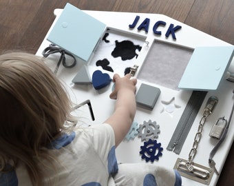 Planche occupée personnalisée pour tout-petit garçon, planche sensorielle, 1ère idée de cadeau d'anniversaire pour bébé garçon, planche d'activité, planche Montessori, planche en bois