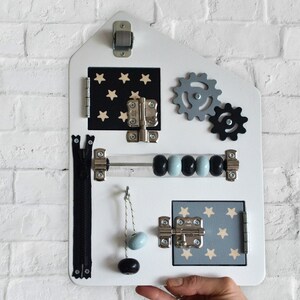 Carte occupée pour tout-petit 1er anniversaire, cadeau de voyage, carte occupée pour bébé, jouets d'activité pour tout-petit, jouet d'apprentissage pour la motricité fine, planche de verrouillage, jouets Montessori