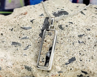Berlin Wall Pendant | No Graffiti | Sterling Silver