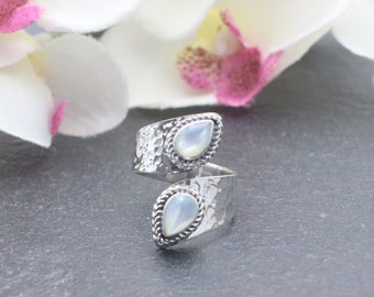 Mother of Pearl Ring | Adjustable band | Double teardrop | Sterling Silver