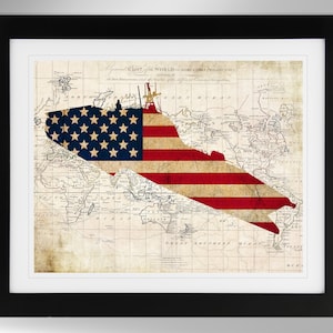 Puede incluir: Impresión enmarcada que presenta un mapa del mundo con un diseño de bandera estadounidense. La bandera, con rayas rojas y blancas y estrellas azules, se superpone a un contorno del mapa. La impresión está en un marco negro.