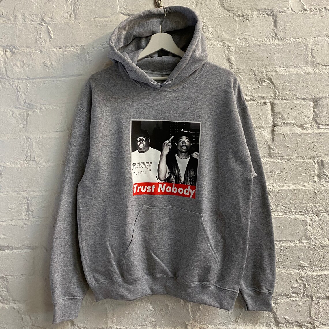 white and red nike zip up hoodie