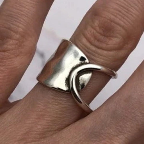 Verstellbarer Ring Daumenring, offener Ring, Design Ring , eleganz und zeitlosigkeit in einem Ring  Geschenk Ring