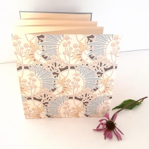 Leporello quadrato per foto 10x15 con fiori in stile Art Nouveau, album fotografico a fisarmonica fatto a mano, portafoto multiplo da tavolo