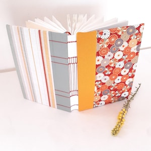 Taccuino puntinato 200 pagine rilegato a mano, diario A5 rivestito in tessuto Giapponese floreale, quaderno con elastico portapenna