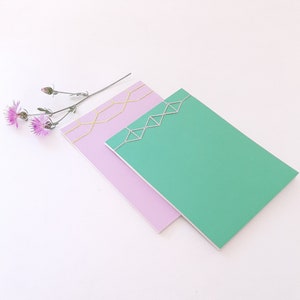 Quaderni giapponesi in verde o lilla, taccuini A5 fatti a mano con carta riciclata e rilegatura Giapponese, blocco note in stile minimal