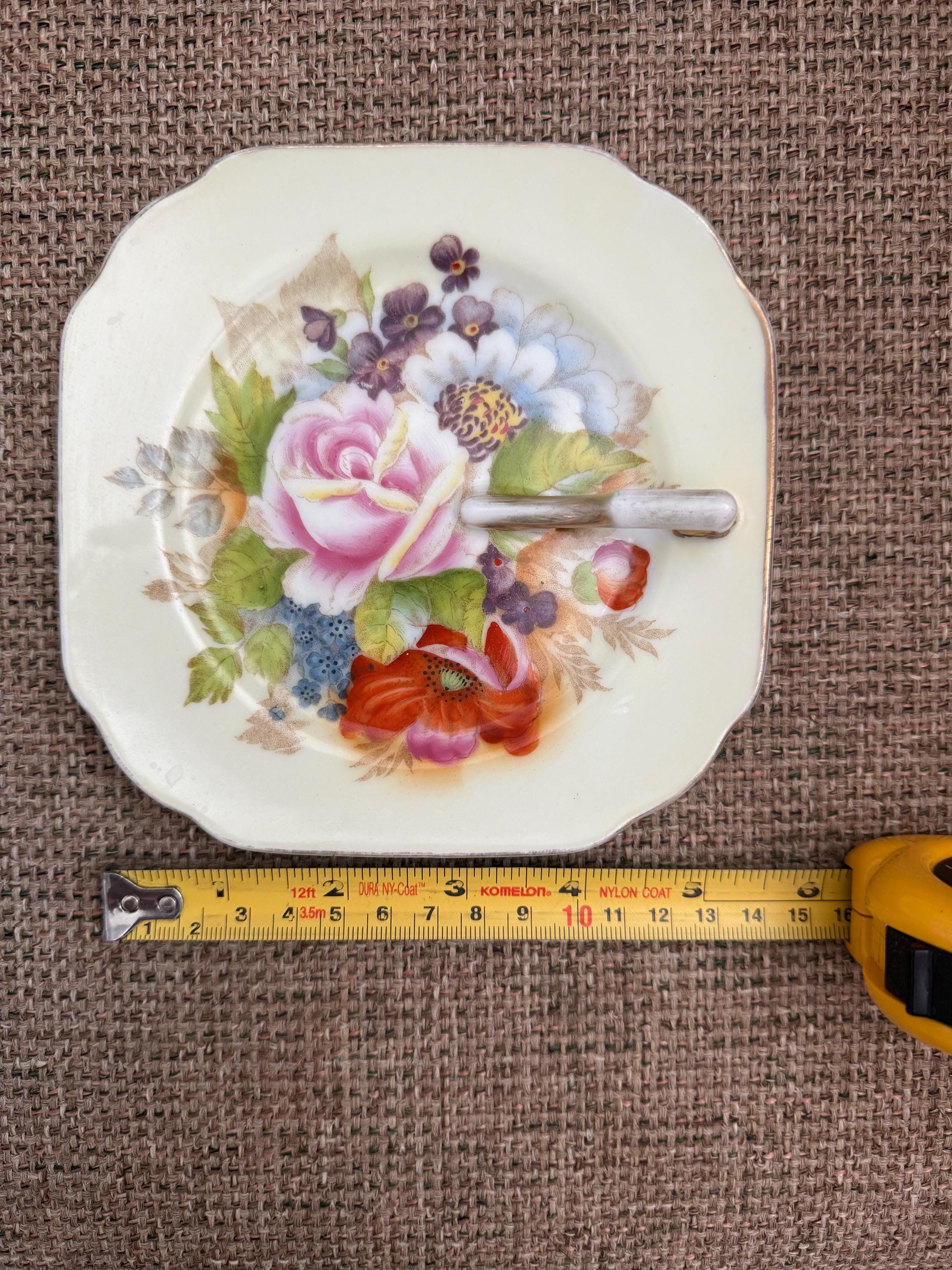 SUGAR NAP ON COUSE フーディ Hand Painted Floral Porcelain Handled Nappy Candy Dish Occupied
