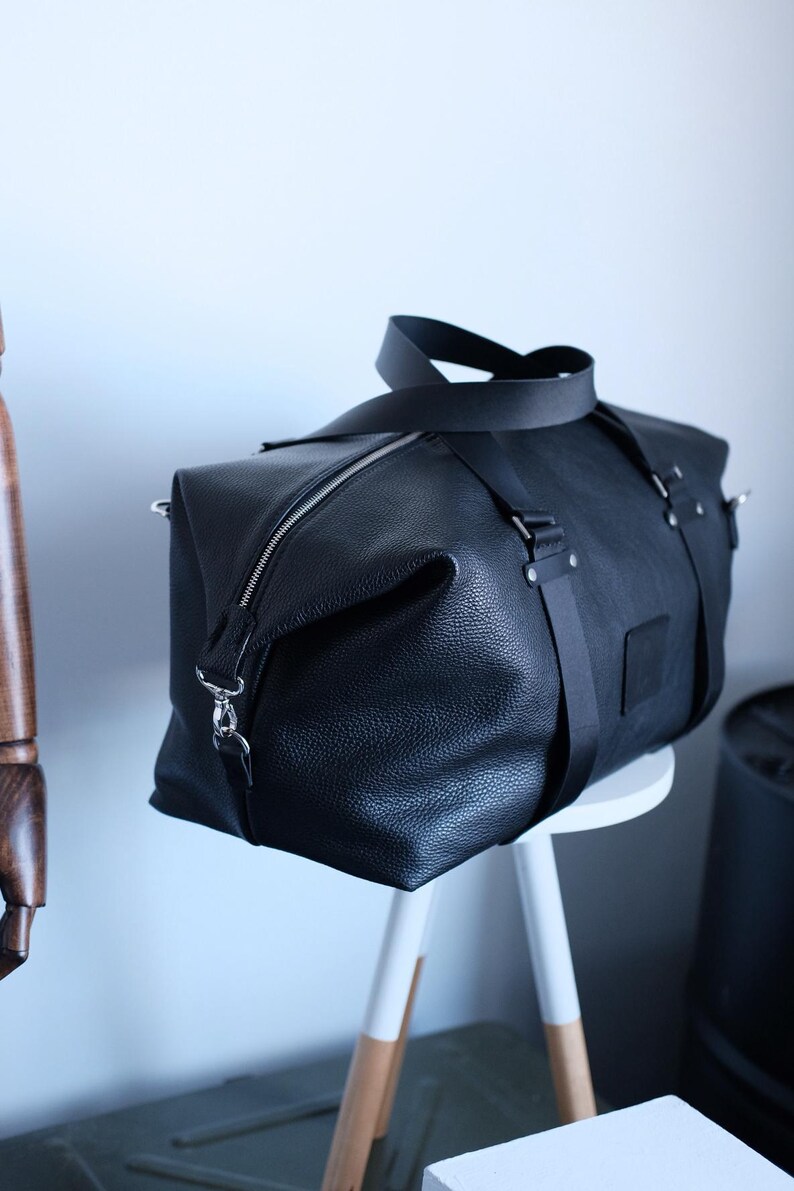 Leather Weekender Bag image 10