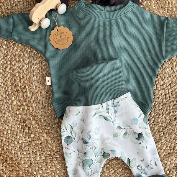 Baby Pumphose Set Eukalyptus Waffeljersey  Sweater Sweatshirt Babyhose  Babyshirt Mitwachshose Babyset Kinder Babygeschenk Geburt Geburtstag