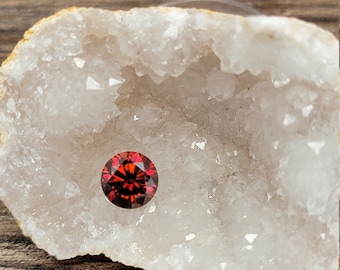 8mm Round Red Moissanite