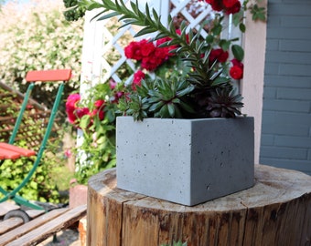 Blumentopf | Pflanztopf | Übertopf | aus BETON   frostsicher TOP DESIGN Blumentöpfe / Pflanztöpfe / Übertöpfe