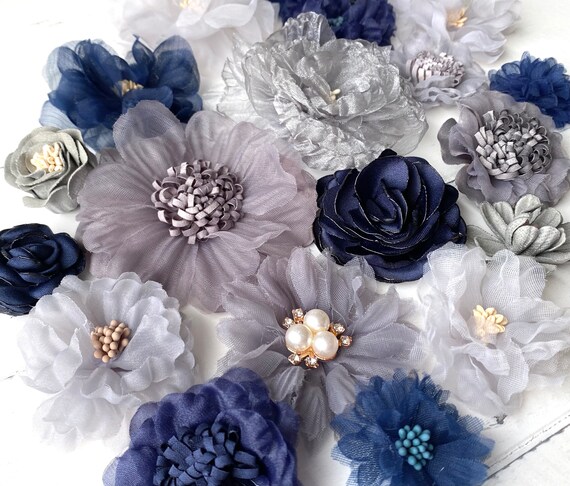 pin Zij zijn Hol 20 bloemen van stof blauwgrijs crèmewit stoffen bloemen - Etsy België