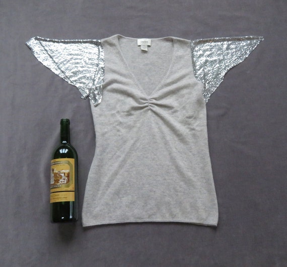 T-shirt Gray NEIMAN MARCUS Cashmere Top w Short SILVER Colored Metal Mash Sleeves Blouse Size M