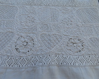 RARE German c1870 SCHWALM Whitework Embroidery Homespun Linen Show Towel With Four Birds