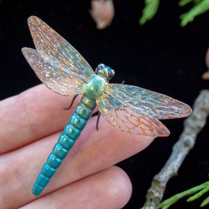 Realistic dragonfly figurine, plant desktop decoration, dragonfly sculptures artwork, housewarming insect lover gift, props for photoshoot