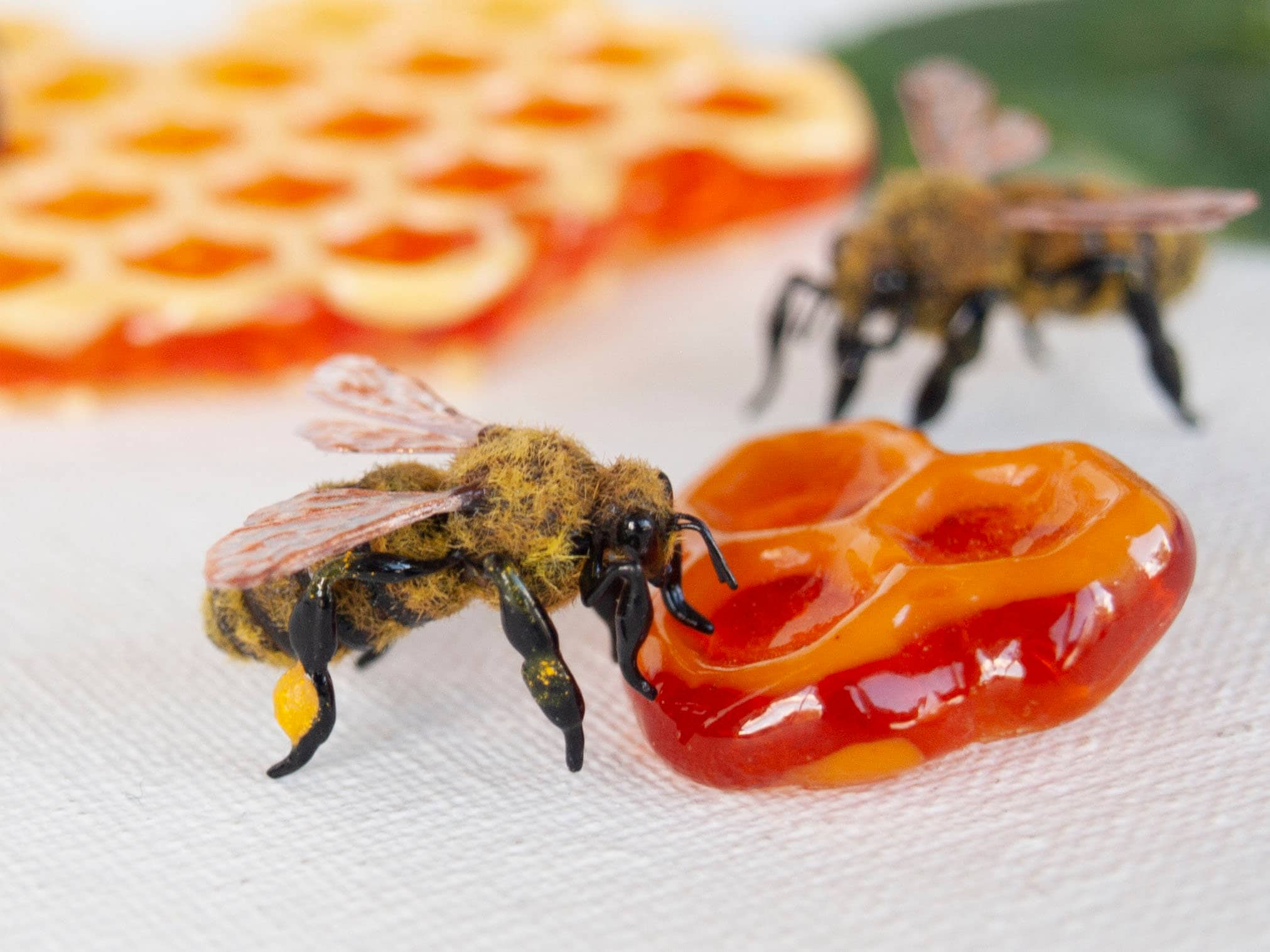 Copper Glass Bee Figurine | Miniature Honeybee Decoration For Desk & Collections