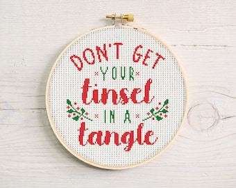 Don't Get Your Tinsel in a Tangle Cross Stitch Pattern Téléchargeable PDF Broderie Décoration de Noël Vacances Saisonnier Drôle Wall Art
