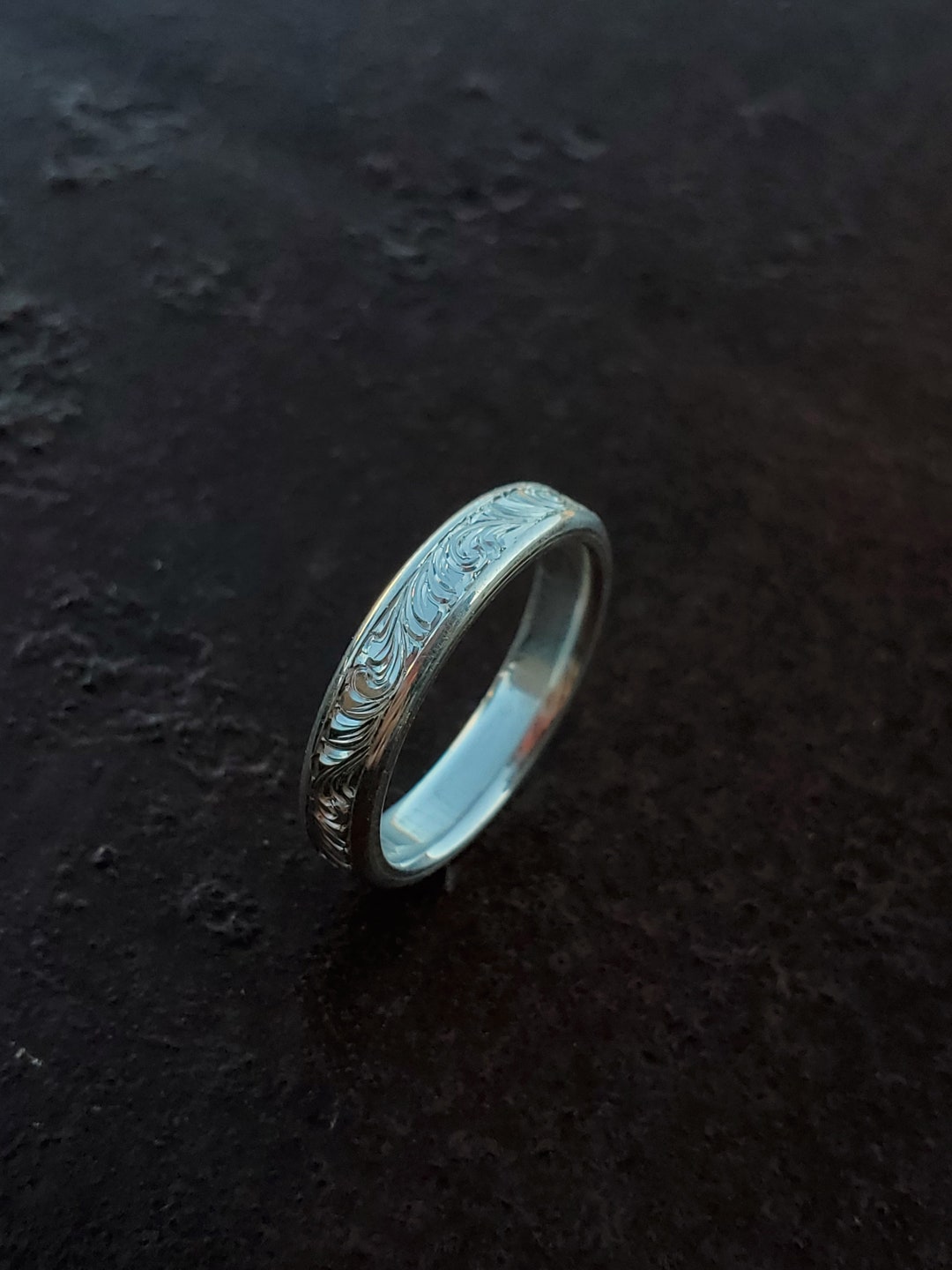 The Madi: 10K White Gold Western Wedding Band, Cowgirl Wedding Ring ...