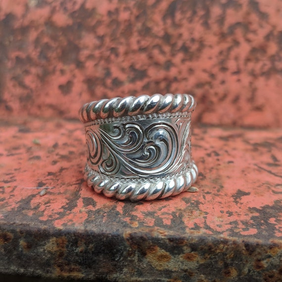 Sterling Silver Engraved Western Ring For Her Rope Edge Design RNG00026 by Loreena Rose