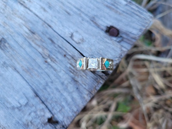 The Arizona: 10K White Gold Cathedral Style Ring, Western