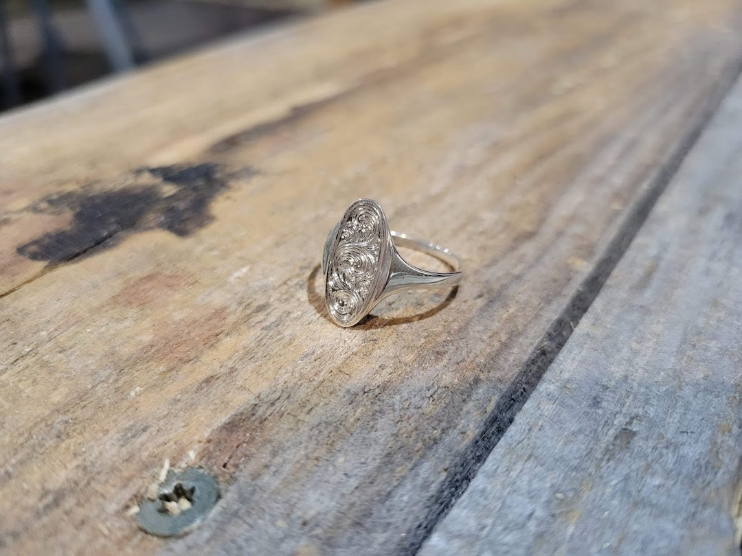 The Karis: Sterling Silver, 14K White Gold or Platinum Oval Ring, Hand ...