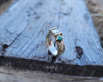 The Arizona: 10K White Gold Cathedral Style Ring, Western